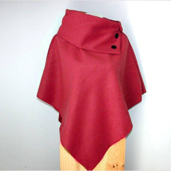 Poncho cape rouge