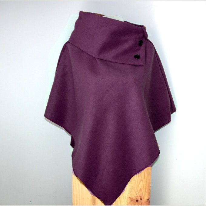 Poncho cape violet aubergine